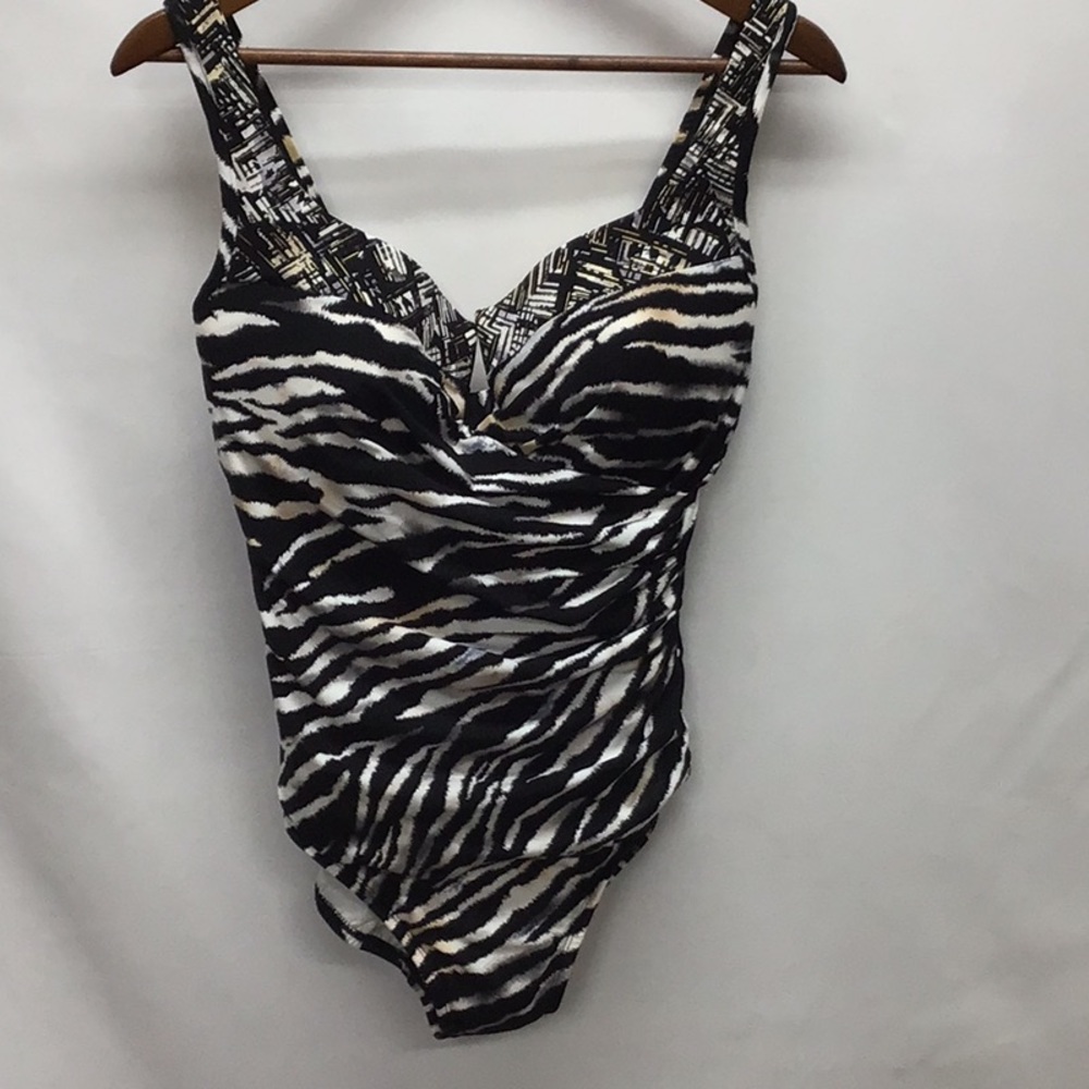 NWOT Miraclesuit  Black, white, brown animal print one-piece slimming swimsuit